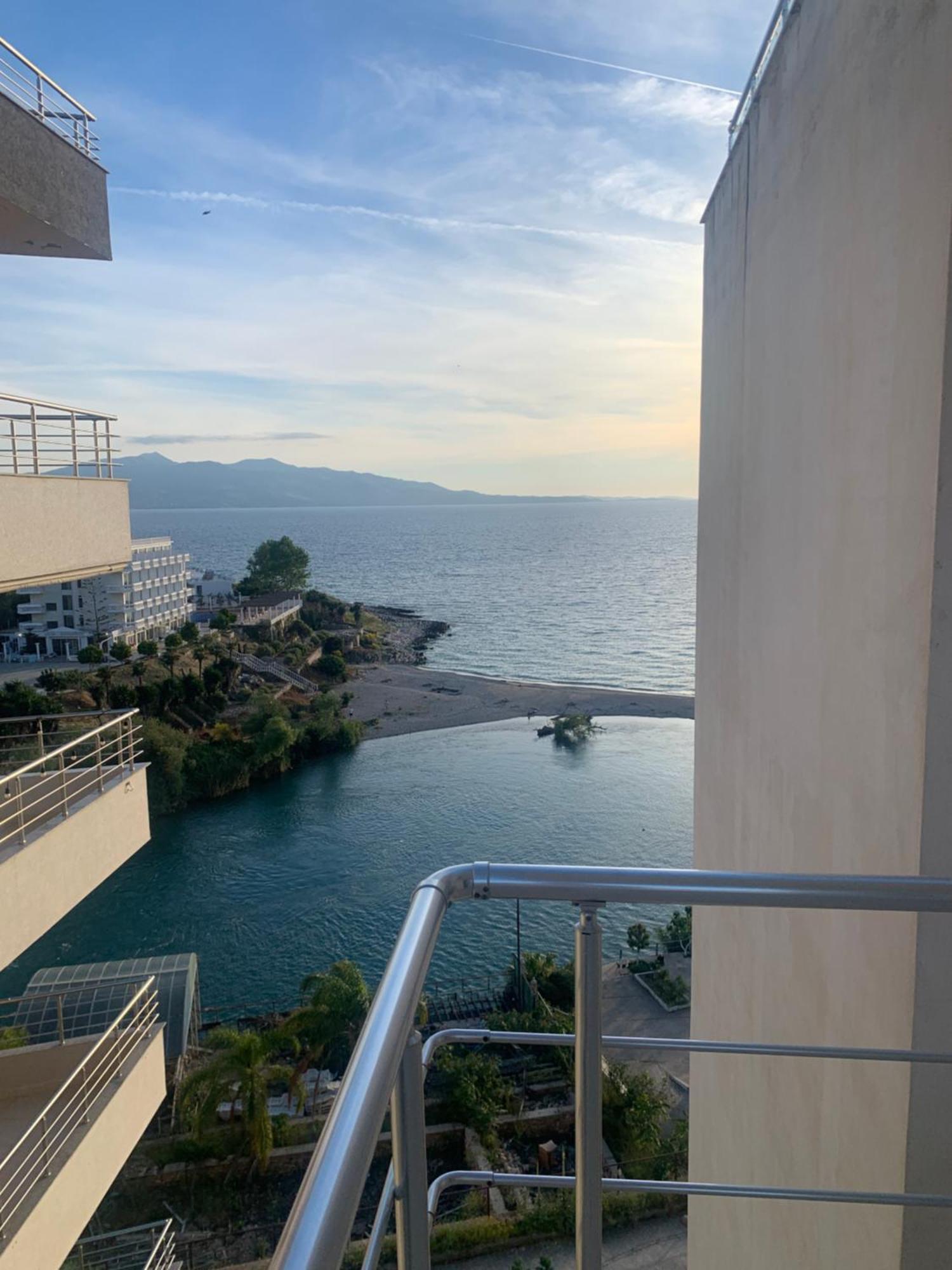 Adriatik Apartaments Sarandë Esterno foto