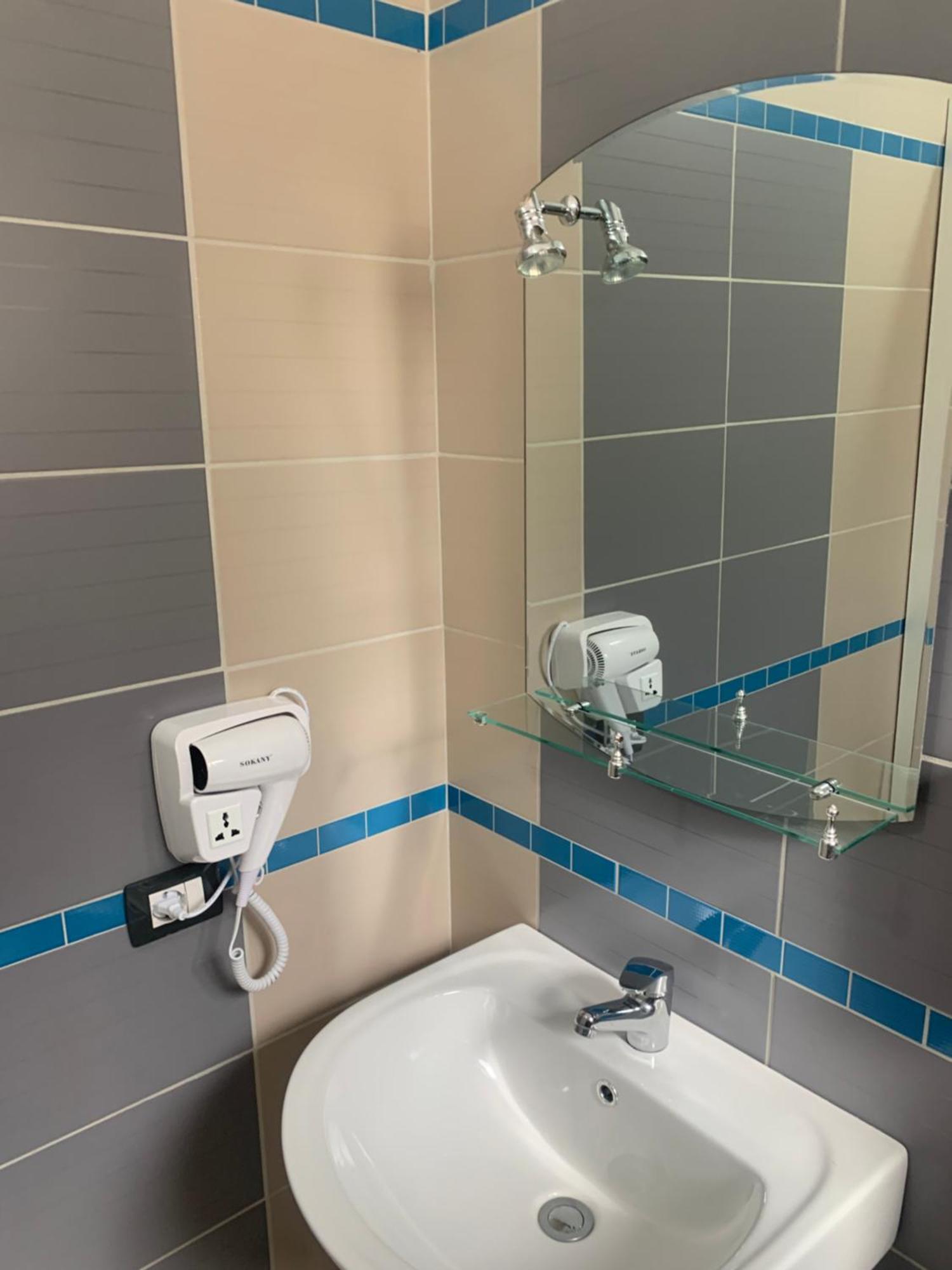 Adriatik Apartaments Sarandë Esterno foto