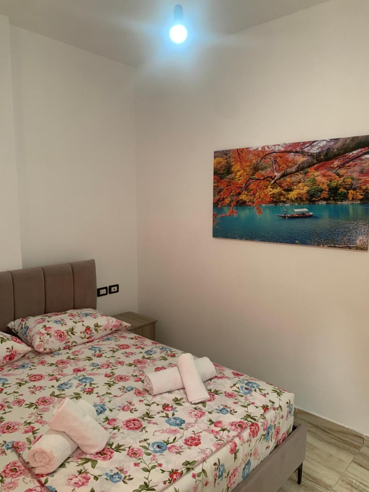 Adriatik Apartaments Sarandë Esterno foto