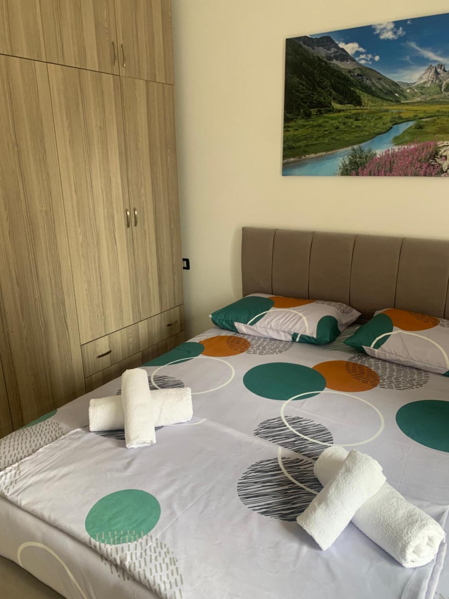 Adriatik Apartaments Sarandë Esterno foto